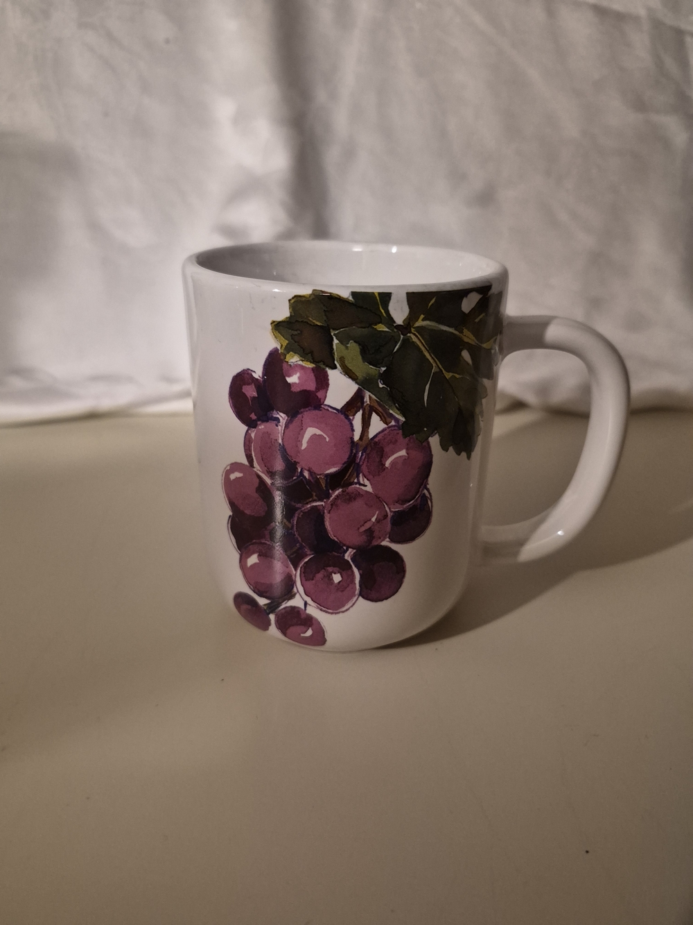 White Ceramic Mug with Purple Grape Motif Entertaing Grapes Collection